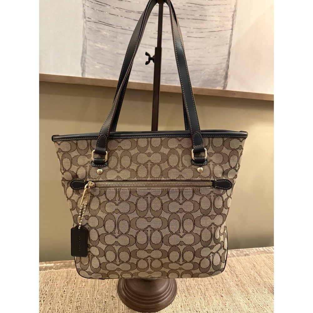 COACH OUTLINE SIGNATURE  KHAKI JACQUARD LEATHER TRIM ZIP TOP TOTE HANDBAG F58282 - Picture 6 of 13